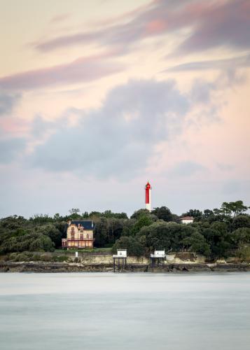 PAISIBLE LUMIÈRE MATINALE